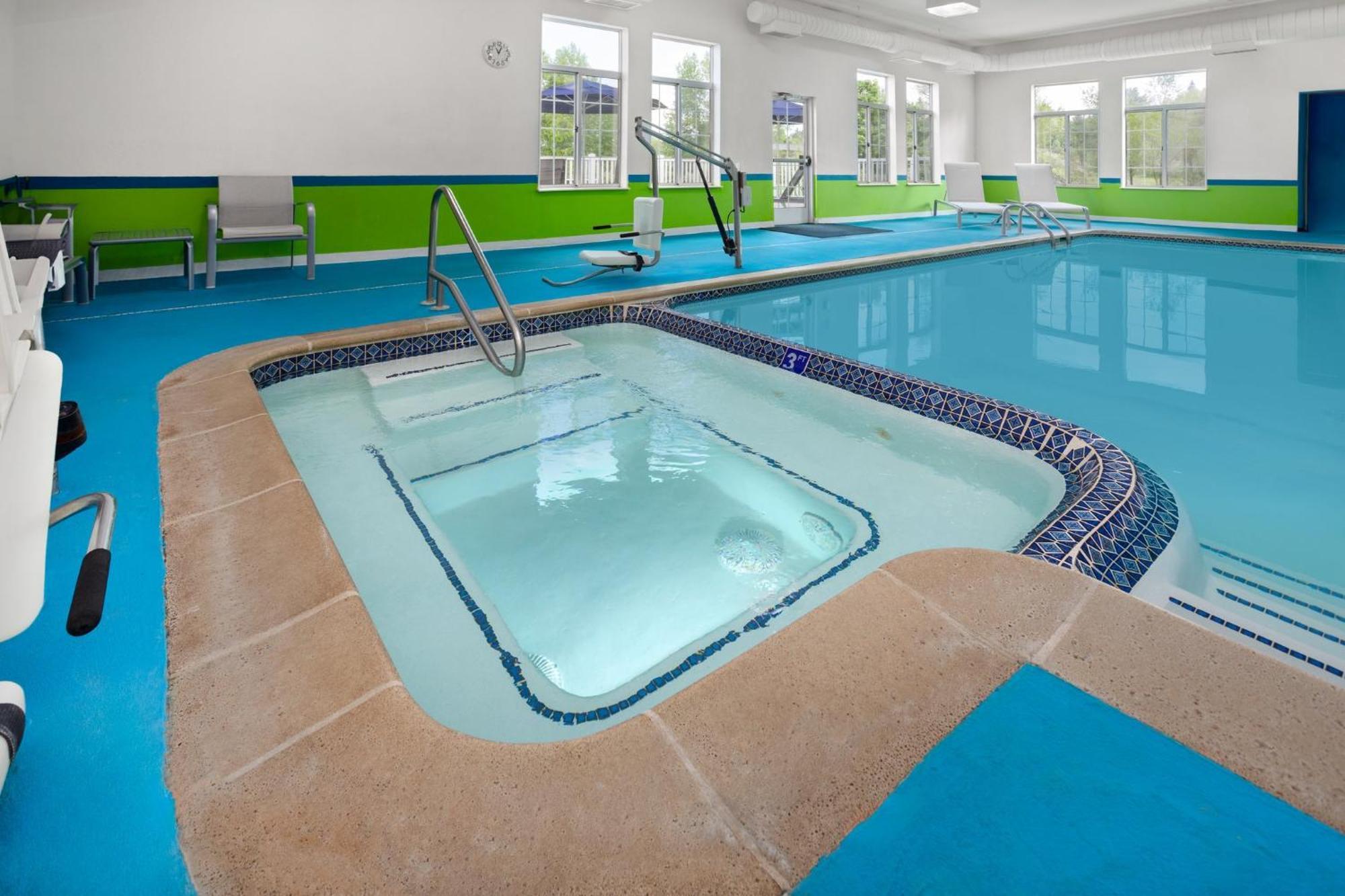 Holiday Inn Express Hotel & Suites Acme-Traverse City By Ihg Eksteriør bilde