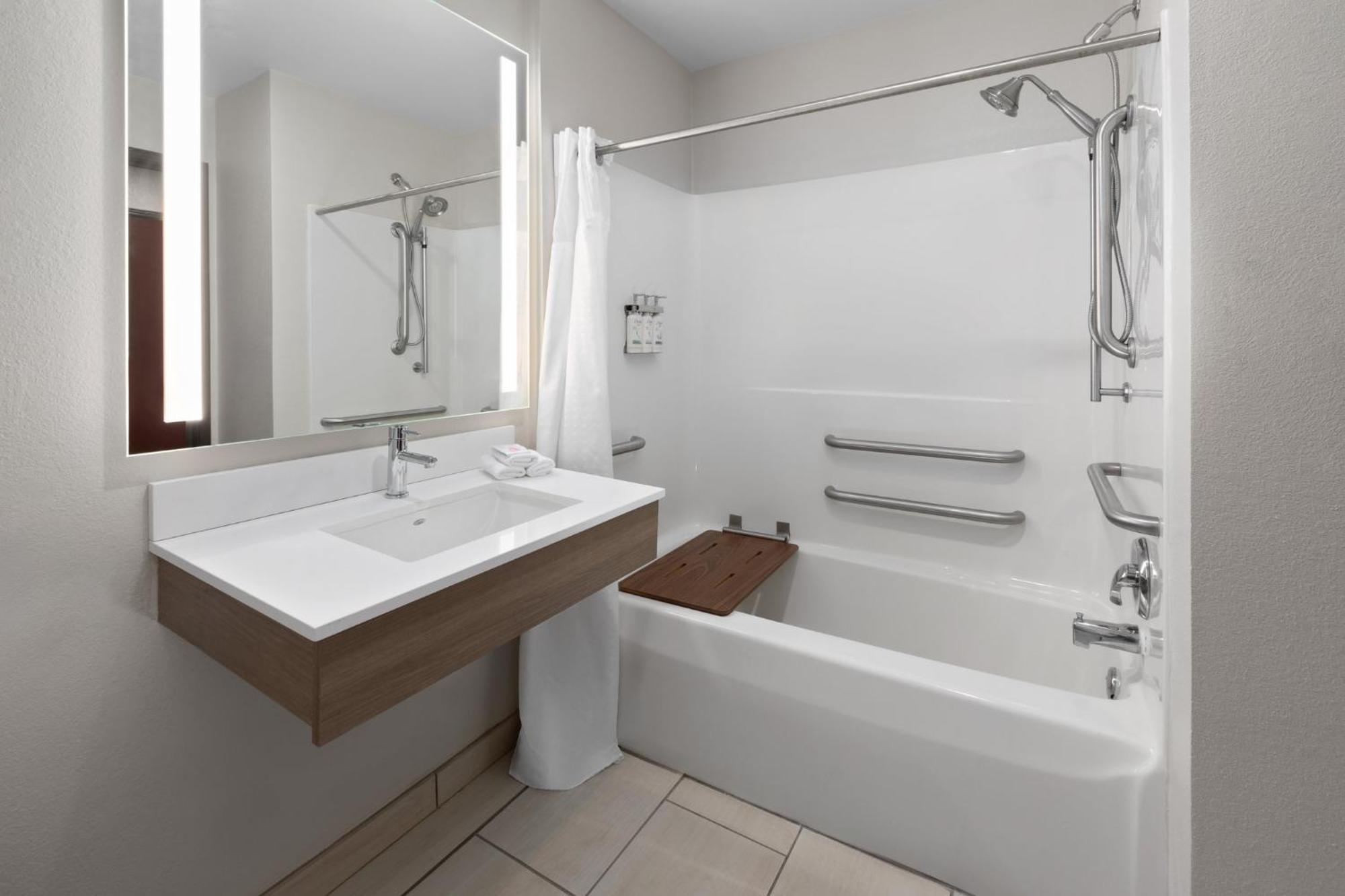 Holiday Inn Express Hotel & Suites Acme-Traverse City By Ihg Eksteriør bilde